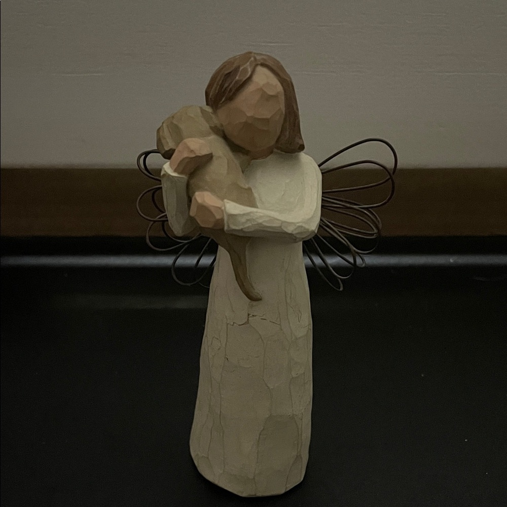 Angel Figurine with Dog - Willow Tree ‘Angel of Friendship’
